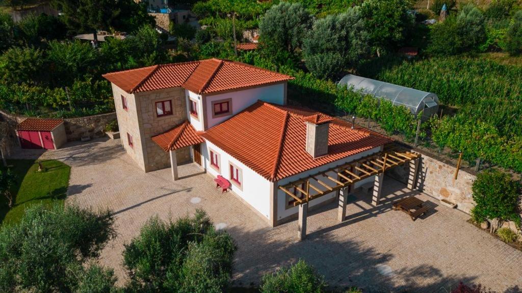 quinta-dos-amores-ponte-de-lima-exterior-drone
